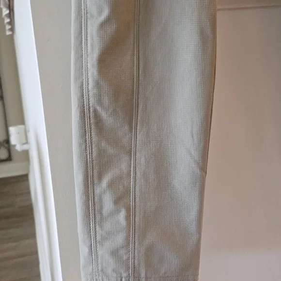 KÜHL Gray Cargo Pants - Picture 9 of 14